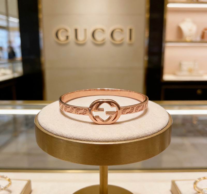 Gucci Bracelet 06yxs20